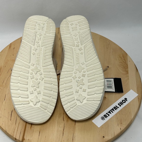 Hey Dude Wendy Corduroy Cream Womens Slip On Comfort Shoes NWT - 9 US & 40 EUR - Picture 9 of 9
